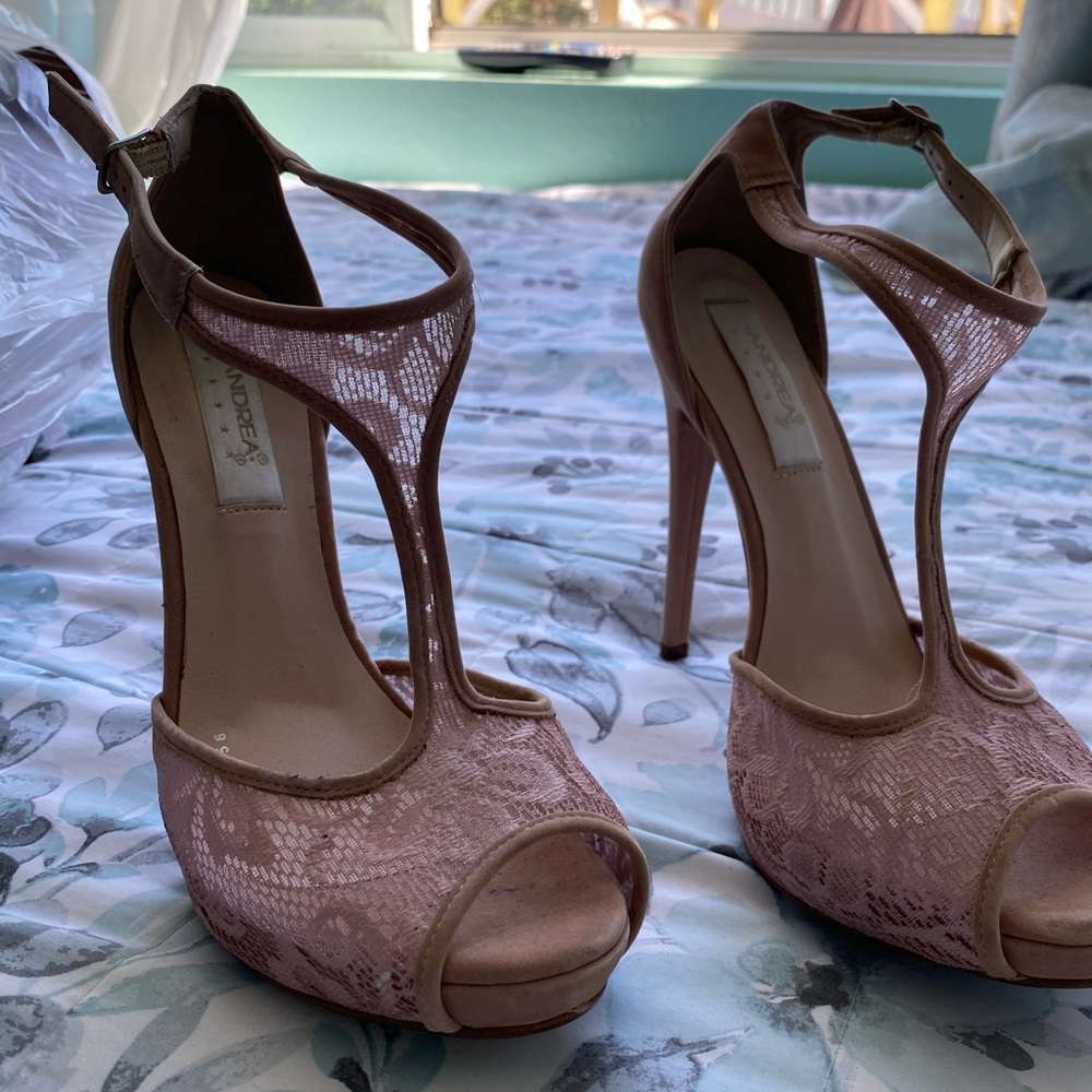 Heels - Picture 2 of 2